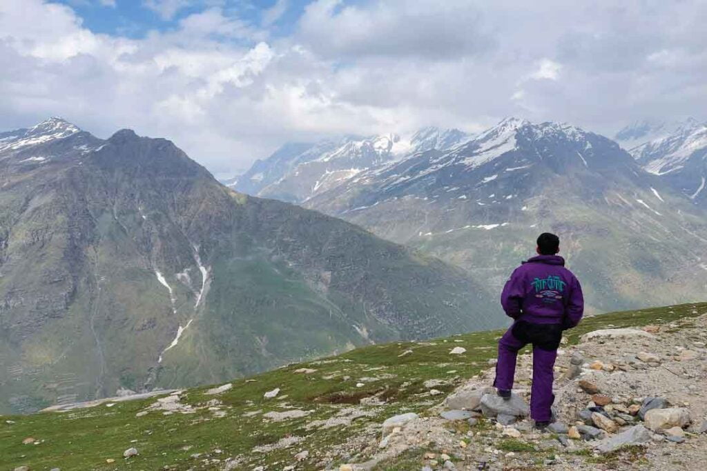 7 Reasons Why You Should Travel the World